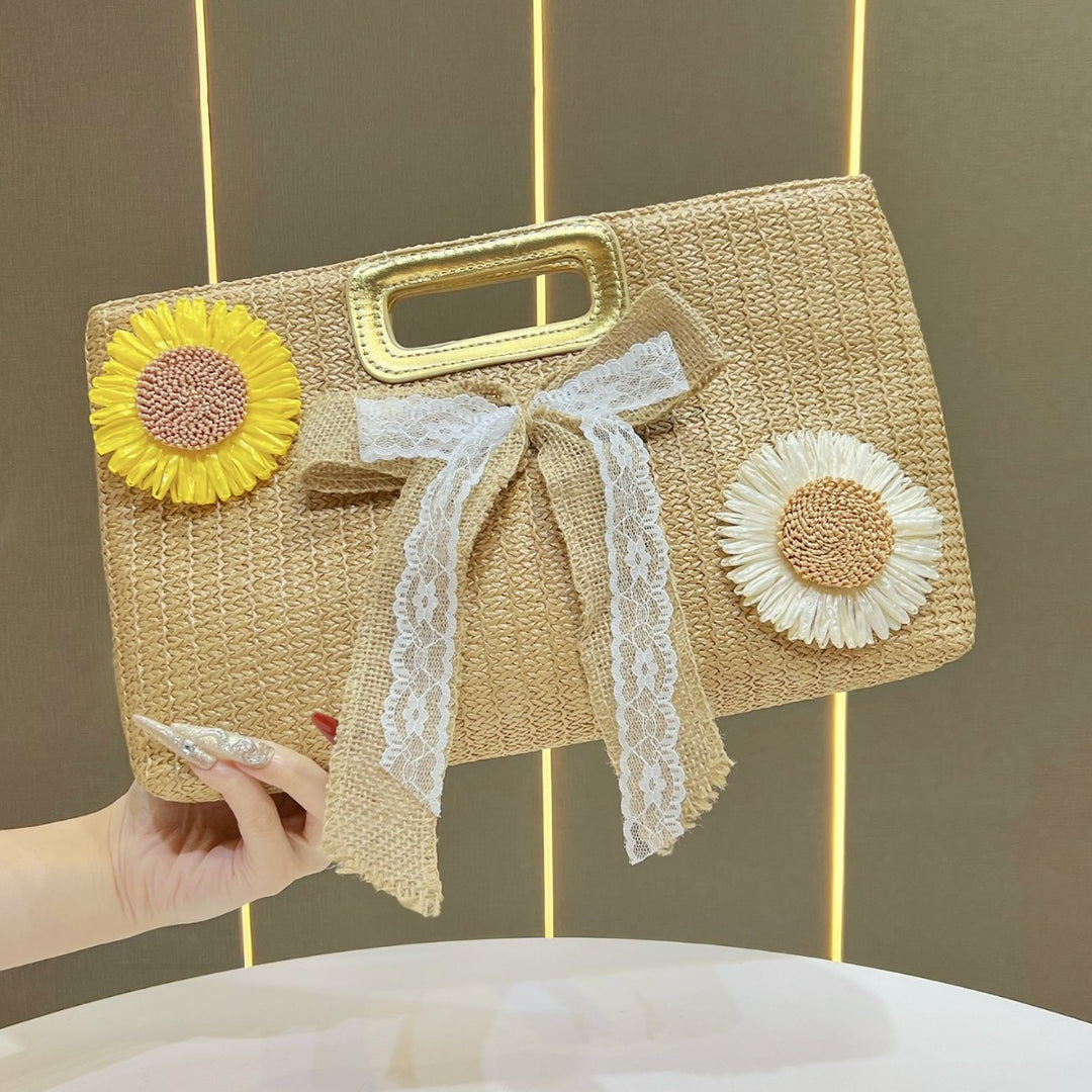 Decorative Straw Clutch