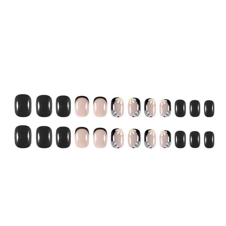 Elegant and creative nail art Kalsten