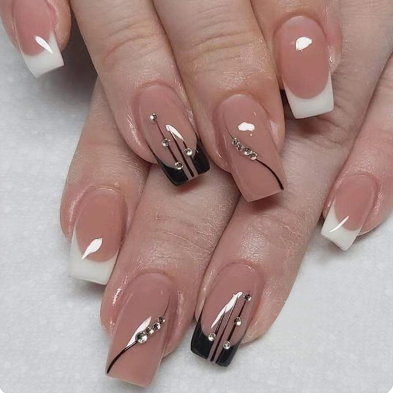 Elegant Press-On Nail Set with Artistic Design Kalsten