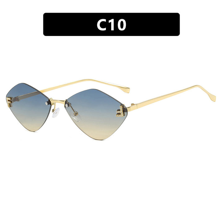 Women's geometric sunglasses in an extravagant design with gradient lenses Kalsten
