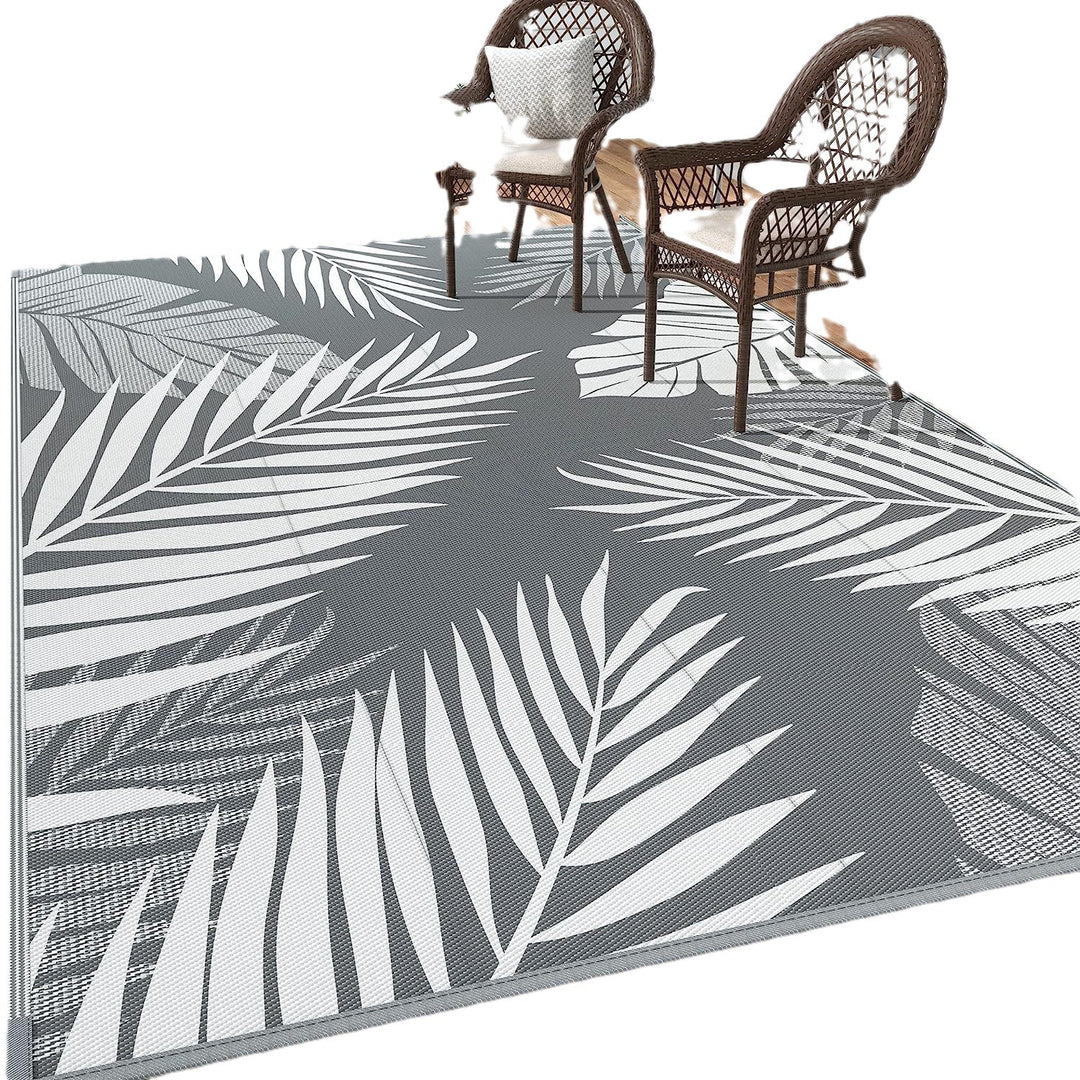 Outdoor Tropical Leaf Area Rug