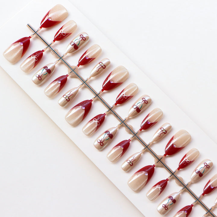 Chic Vintage-Inspired Press-On Nail Set