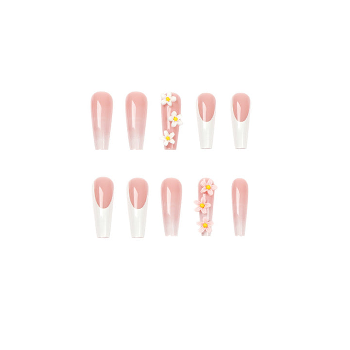 Artful nail extensions with elegant gradient and creative floral accents Kalsten