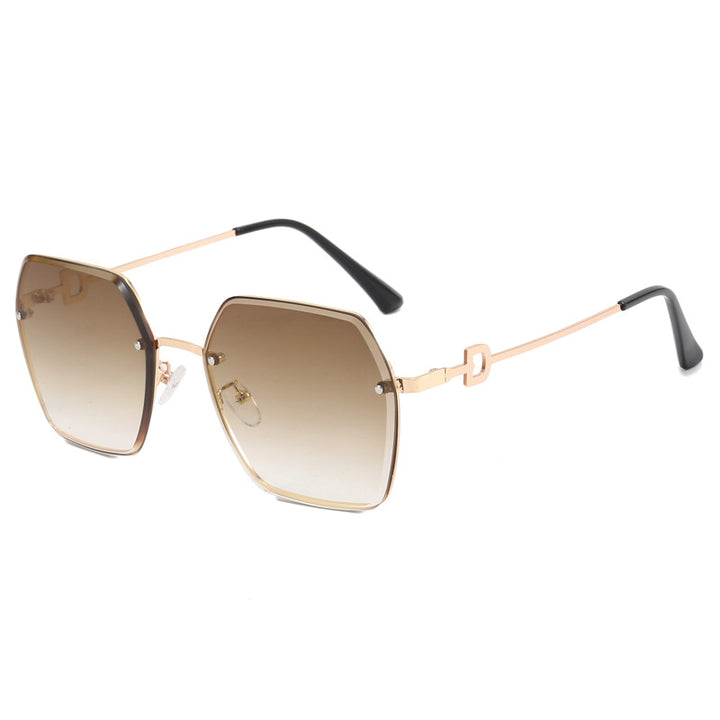 Women's extravagant and modern sunglasses in an unusual design Kalsten