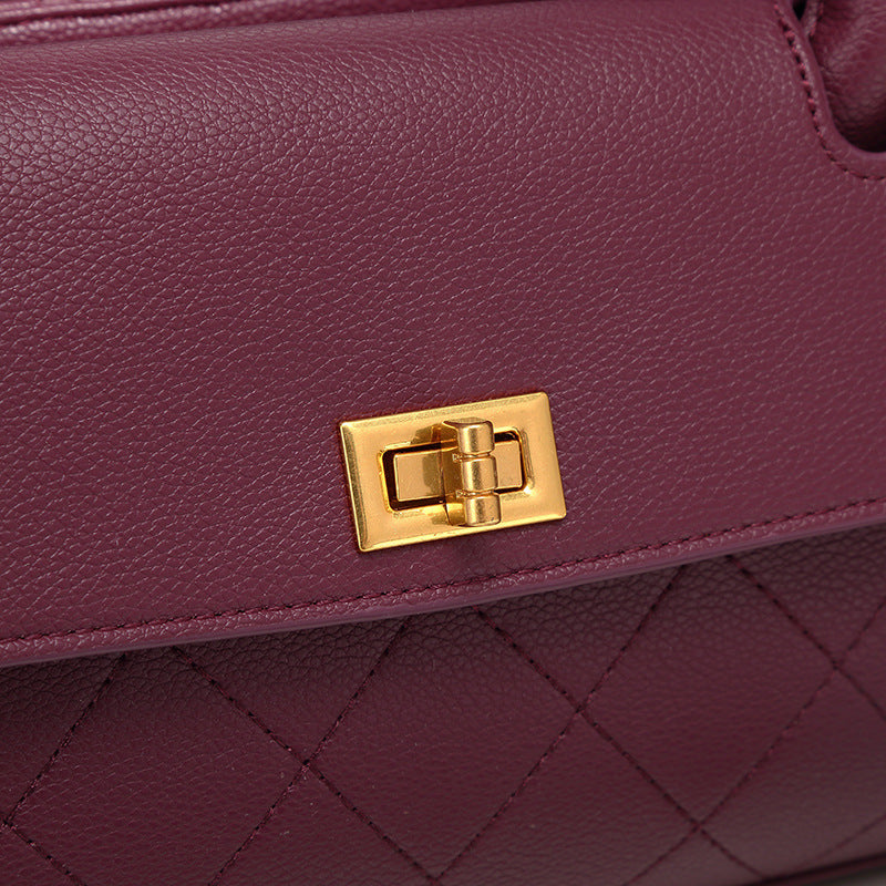 Chic Quilted Handbag