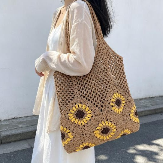 Hand-knotted cotton bag with sunflower pattern Kalsten