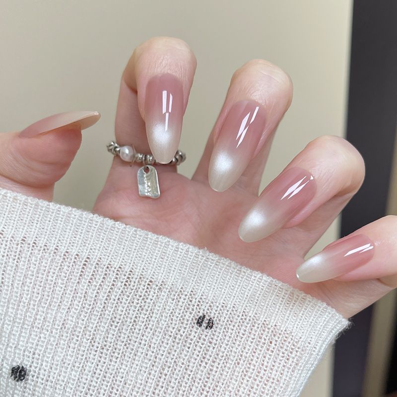 Modestly Chic Press-On Nails Kalsten