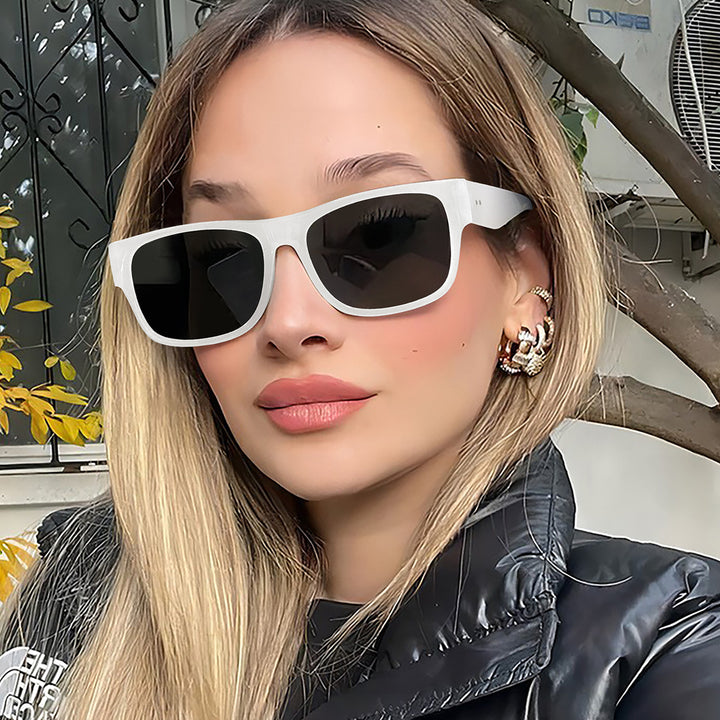 Ladies fashionable sunglasses with stylish polarizing lenses Kalsten