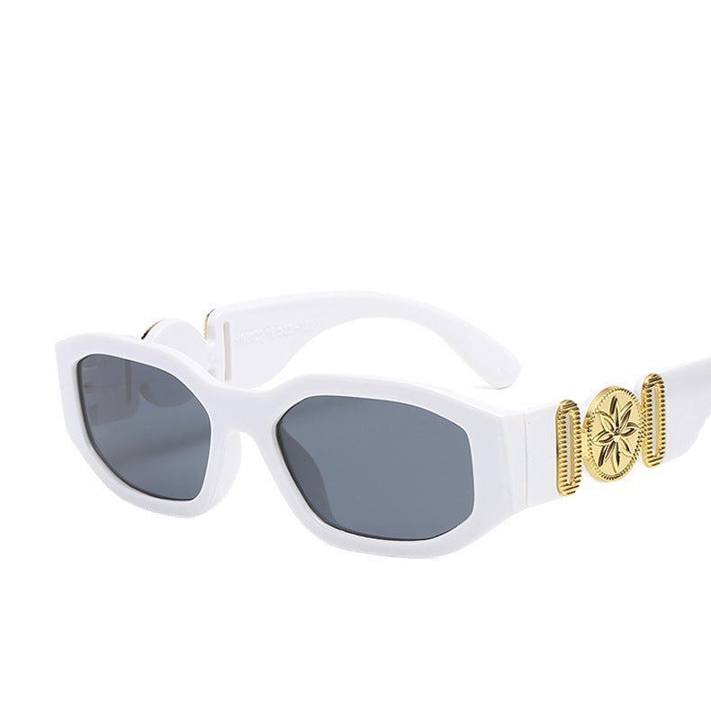 Ladies trendy and stylish sunglasses with luxurious details Kalsten