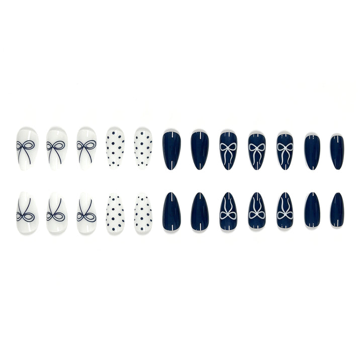 Nautical-Inspired Gel Nail Art Kalsten