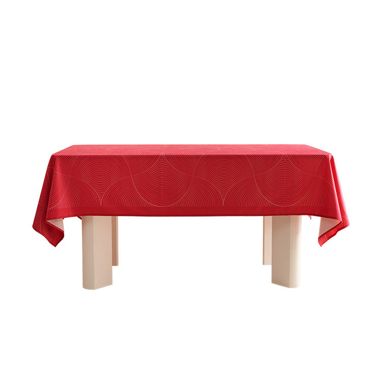 Rectangular printed tablecloth made of easy-care cotton-polyester blend with chinoiserie landscape print