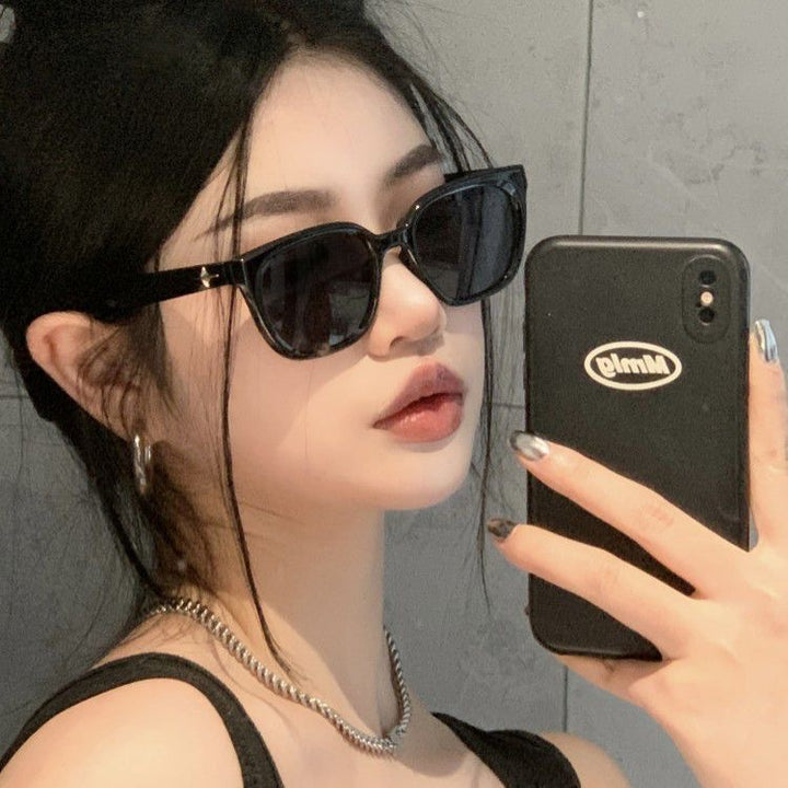 Women’s fashionable square sunglasses with UV protection filter and sturdy frame Kalsten