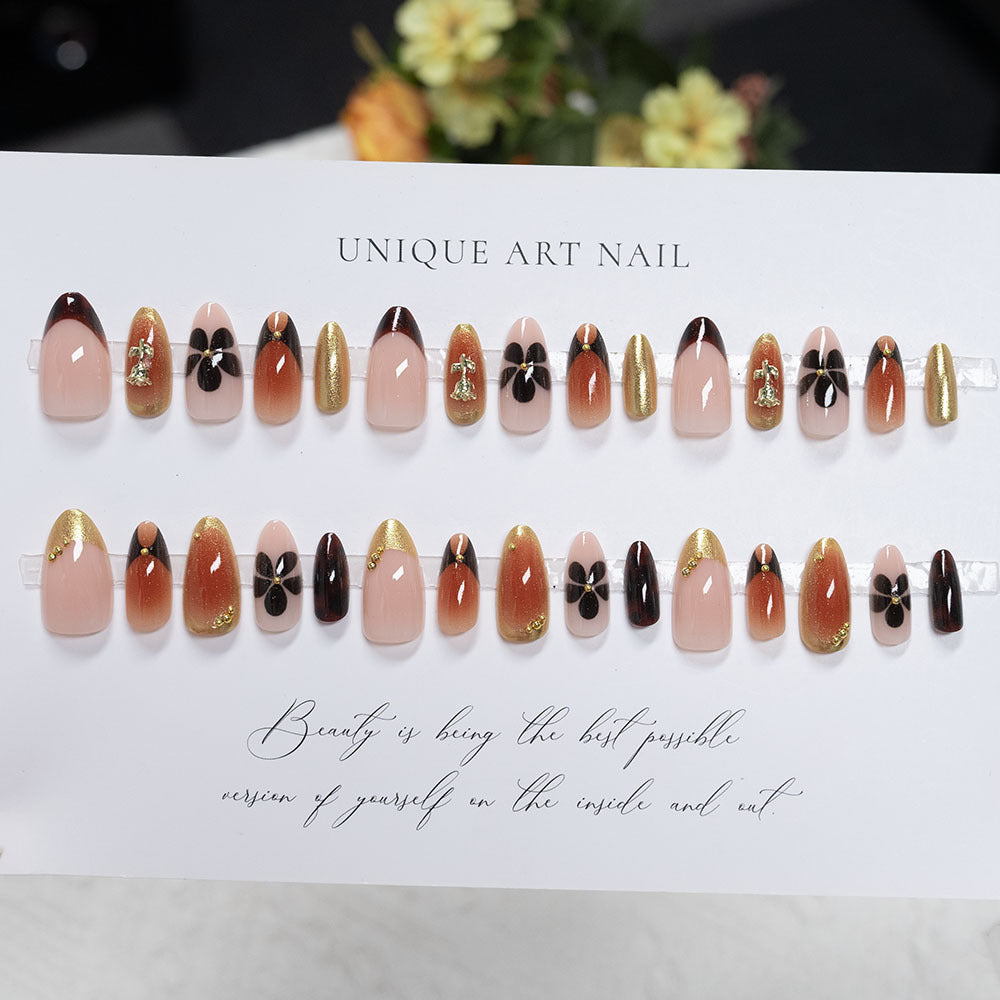 Artistic Press-On Nail Set