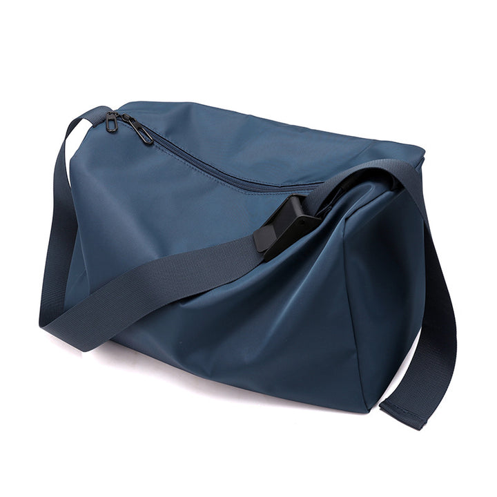 Practical travel bag with waterproof surface Kalsten