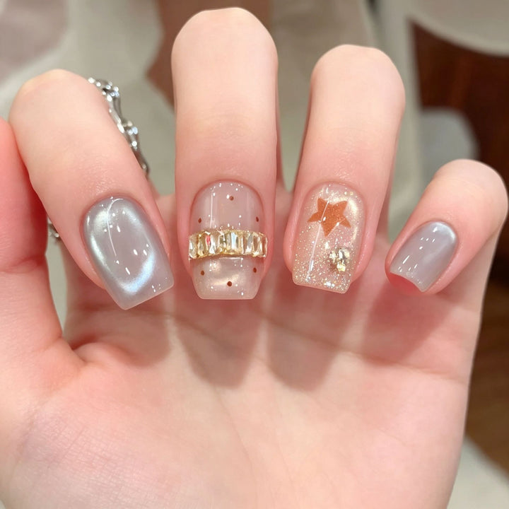 Decorative Press-On Nail Art Set with Rhinestone Accents Kalsten