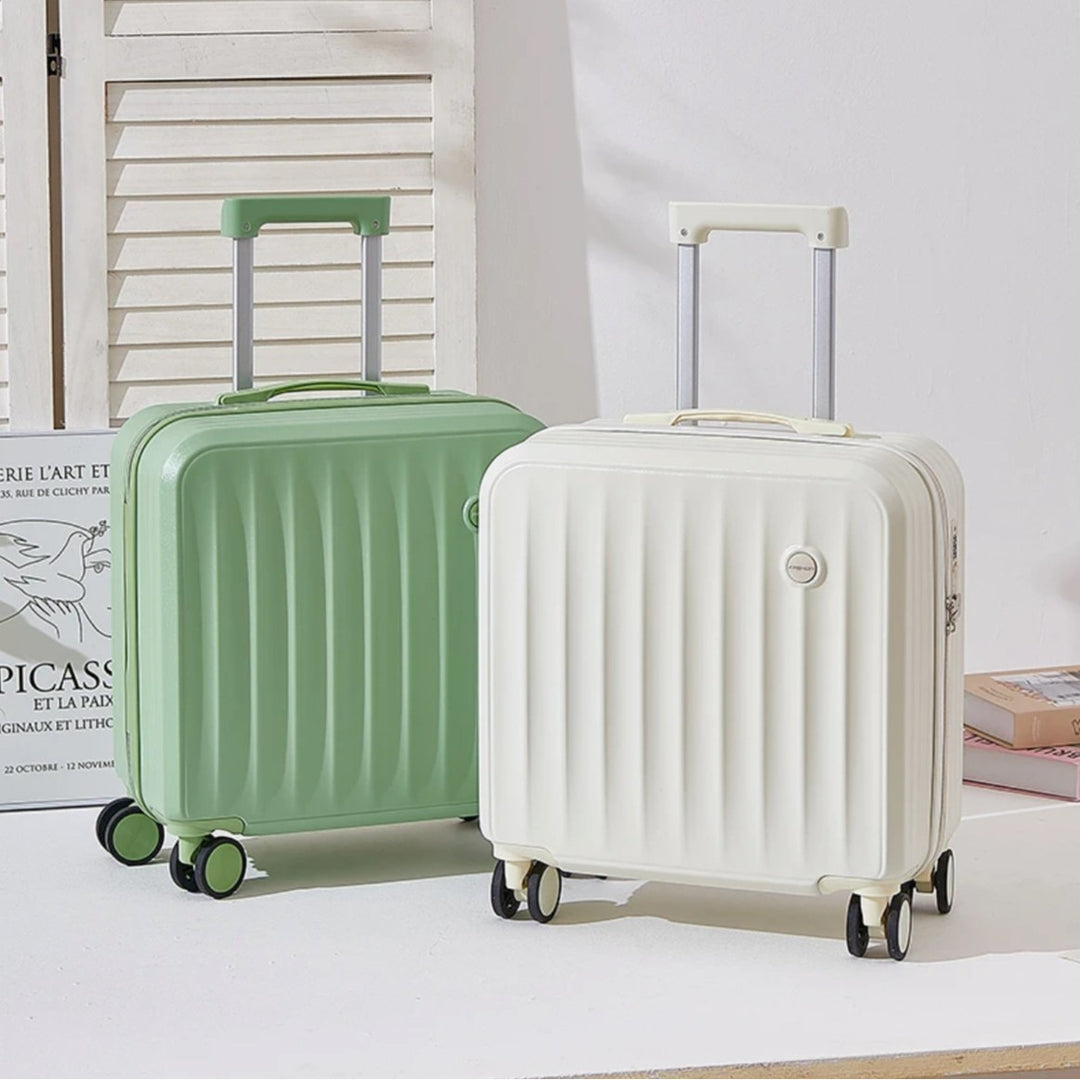 Women's Lightweight Hard-Shell Carry-On Luggage Kalsten