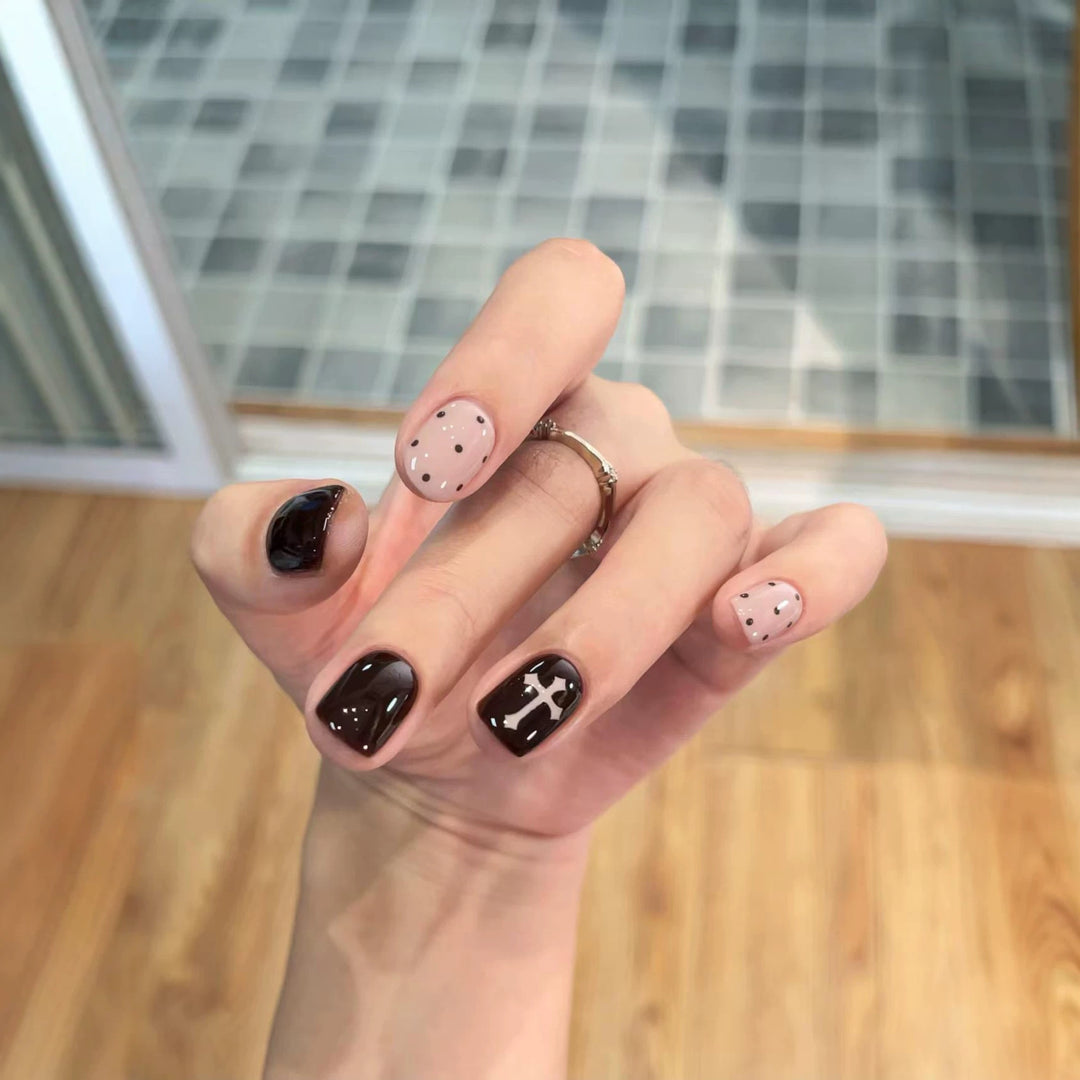 Artistic Themed Nail Art