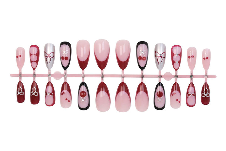 Artificial nail set with unique designs Kalsten