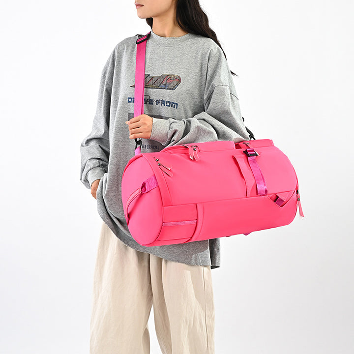 Sporty backpack with multiple compartments and reflective elements Kalsten