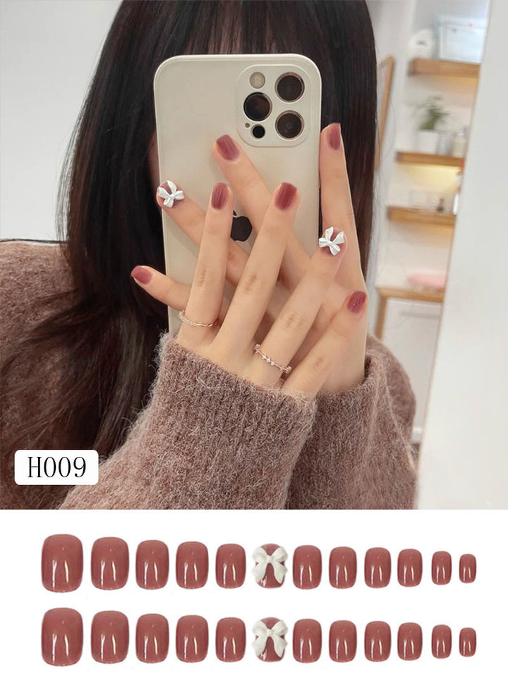 Artificial nail tips with bow design Kalsten