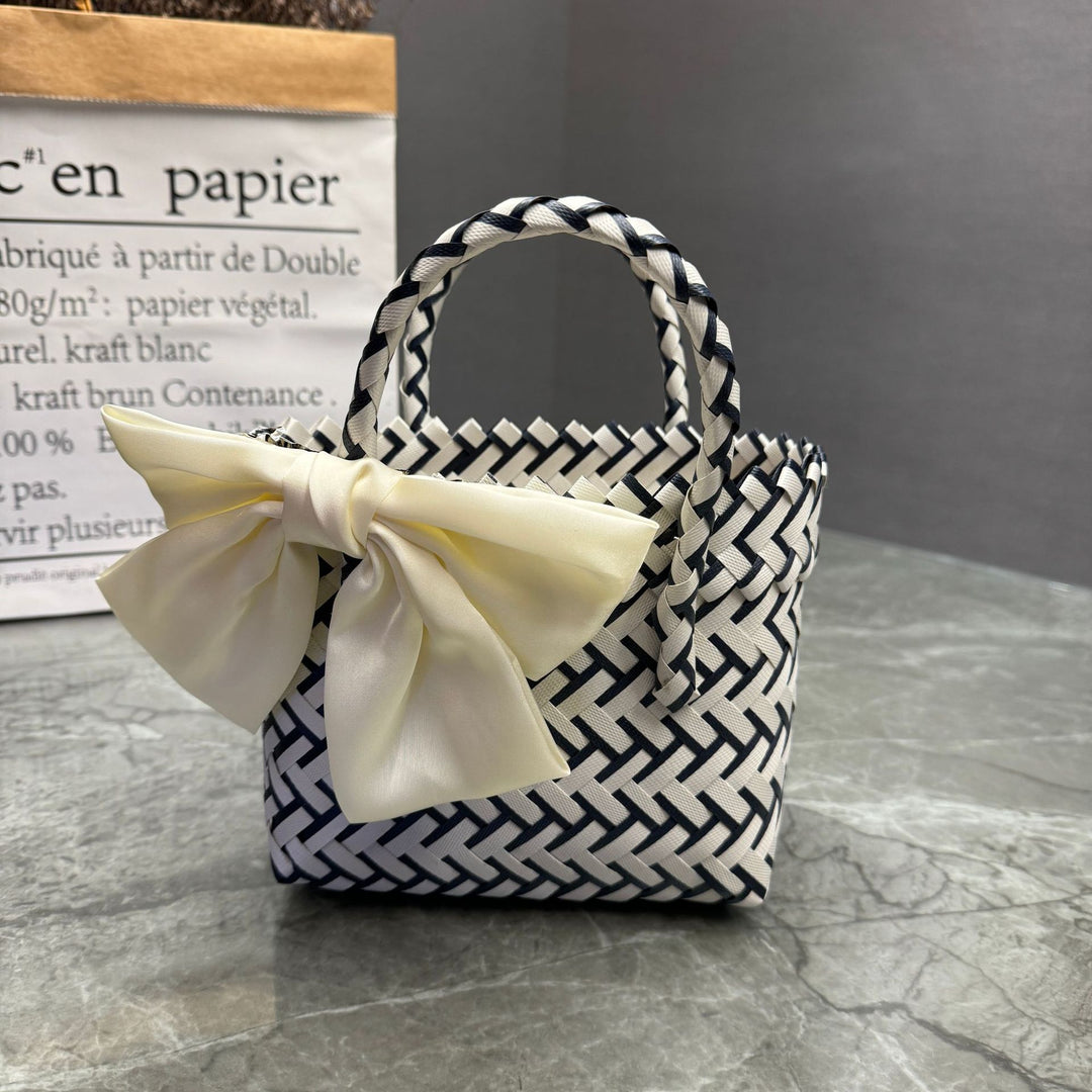 Handcrafted basket bag in stylish design Kalsten
