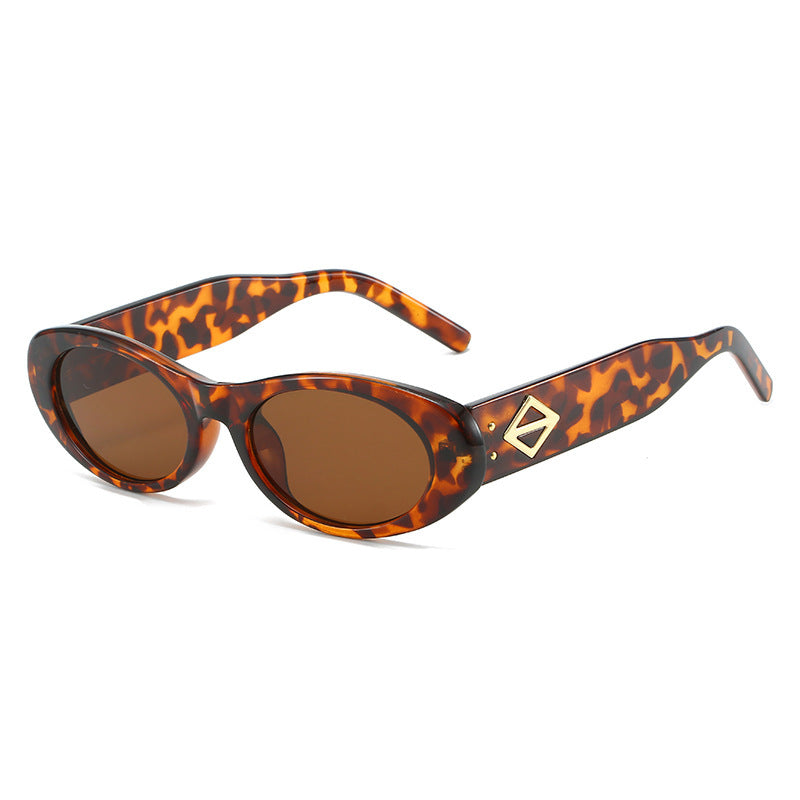Vintage-Inspired Oval Frame Sunglasses Kalsten