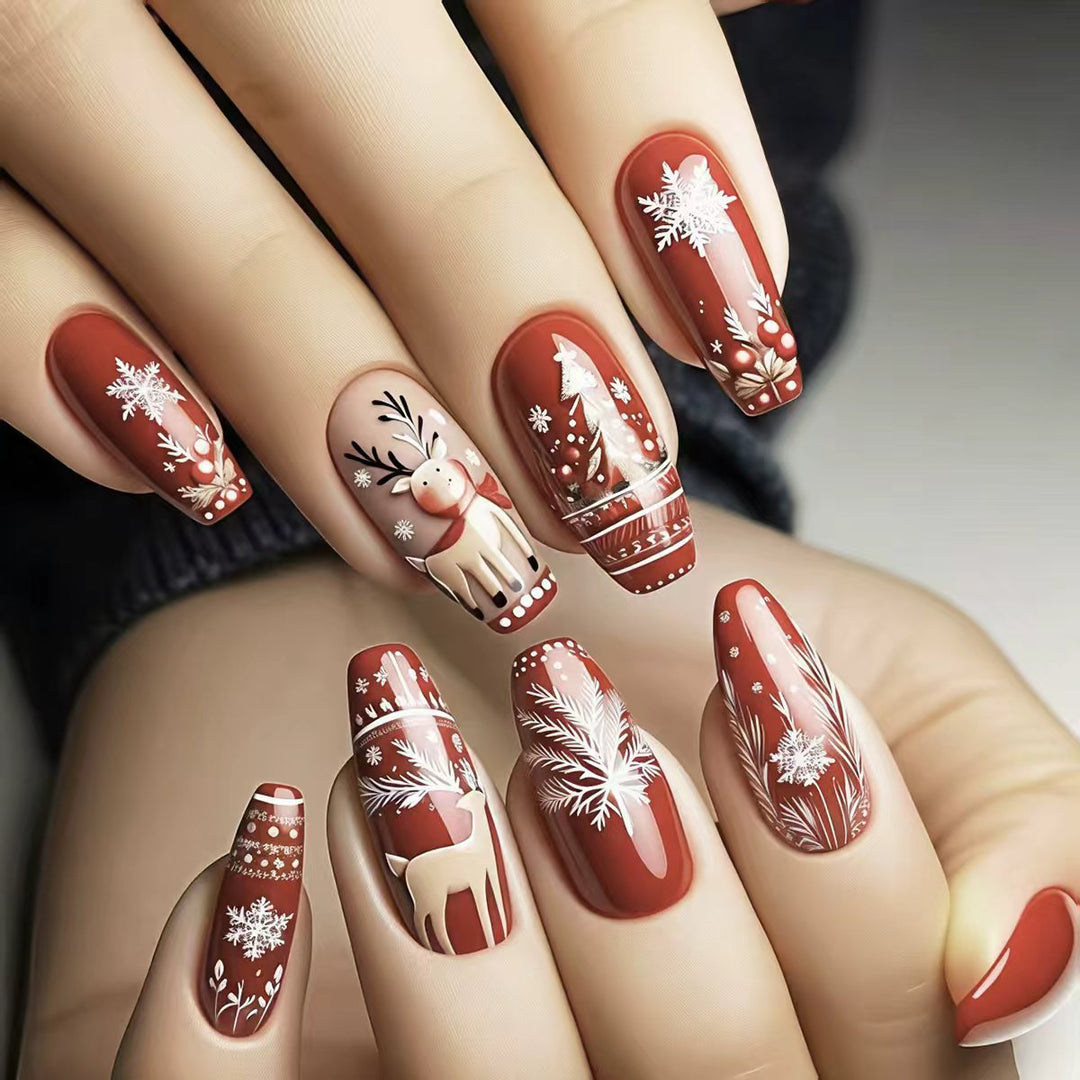 Seasonal Holiday-Themed Nail Art Kalsten