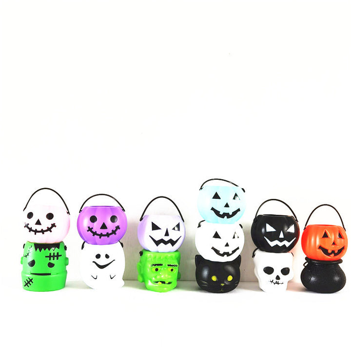 Halloween-Themed Trick-or-Treat Candy Bucket Kalsten
