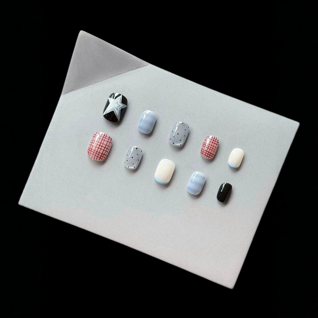 Artistic Nail Art Press-On Collection
