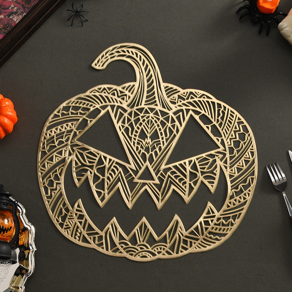 Filigree pumpkin table decorations made of heat-resistant plastic for Halloween table decor