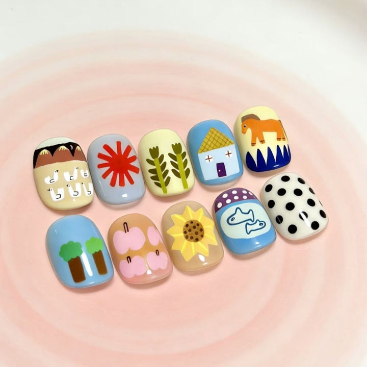 Artistic Cat-Themed Press-On Nail Art Set Kalsten