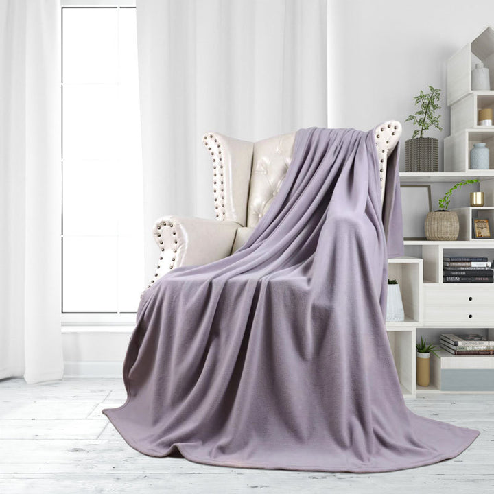 Ladies luxurious and cuddly living room blanket Kalsten