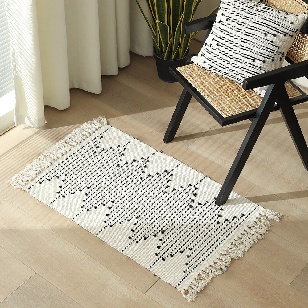 Cotton runner rug with fringes and geometric texture pattern Kalsten