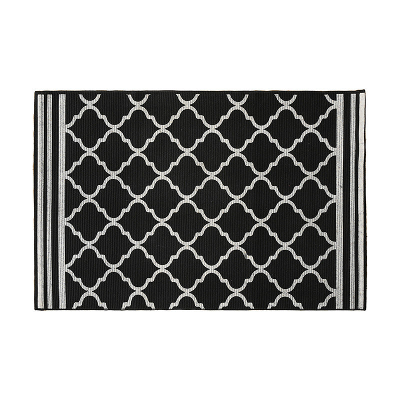 Flat-woven runner rug with diamond pattern and easy-care texture