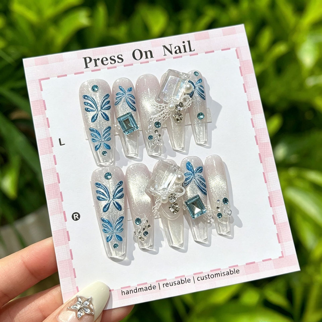 Artistic Press-On Nail Set with Tropical and Floral Accents