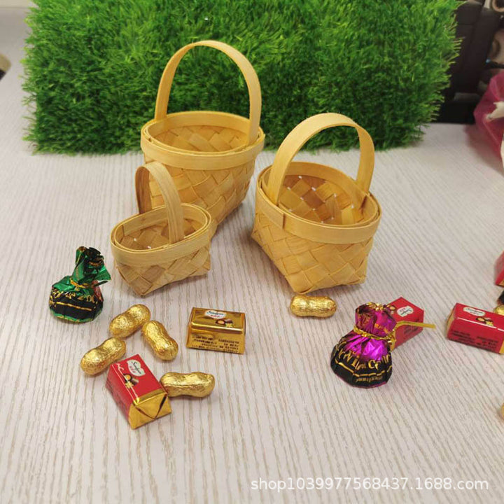 Decorative Mini Woven Gift Basket Kalsten