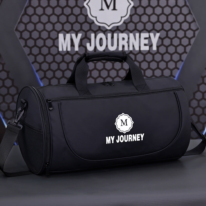 Multifunctional Travel Bag with Spacious Interior and Versatile Carrying Options Kalsten
