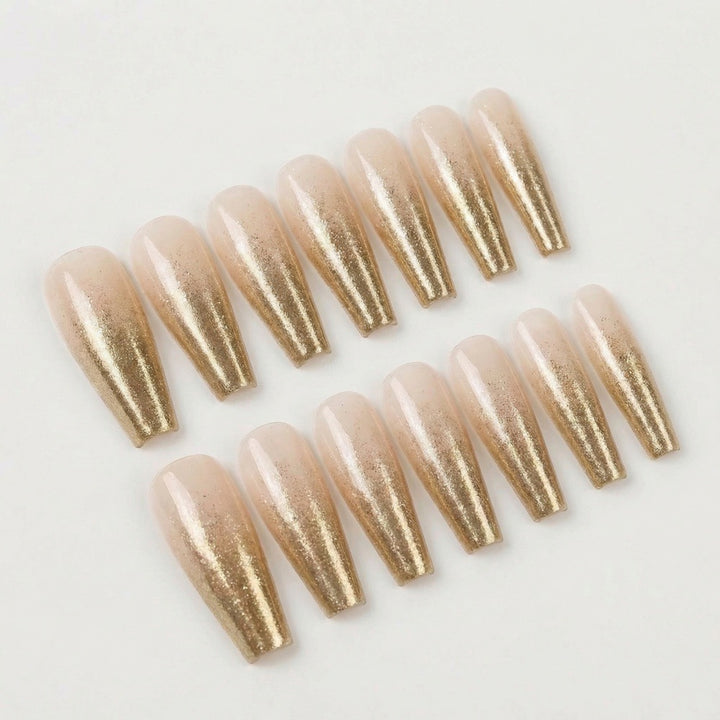 Artificial nails with elegant glitter gradient Kalsten