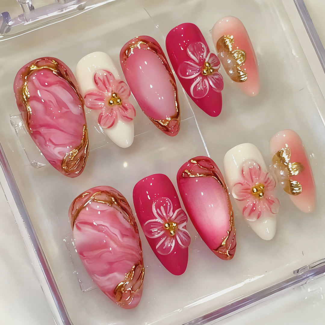 Elegant Floral and Metallic Press-On Nail Art Set Kalsten