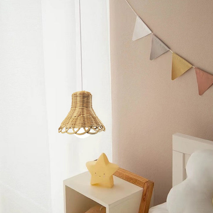 Handmade hanging lamp made of natural material Kalsten
