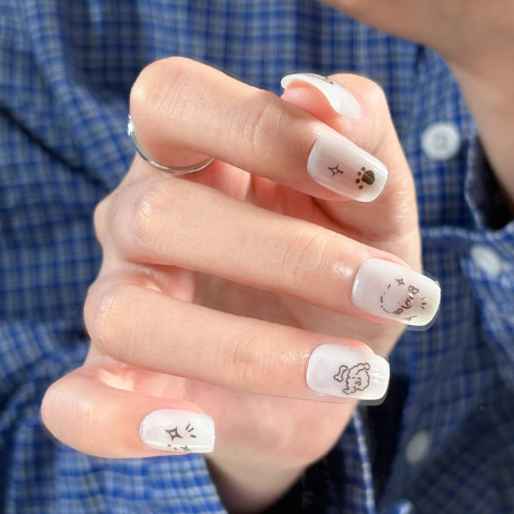Whimsical Press-On Nail Art Kalsten