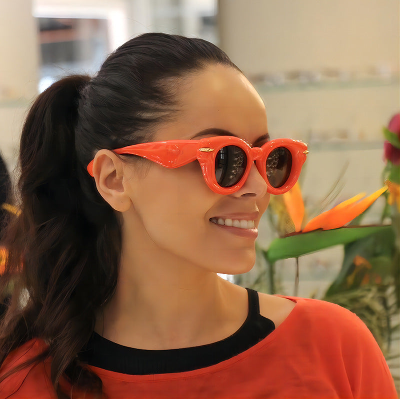 Ladies fashionable sunglasses with elegant silhouette Kalsten