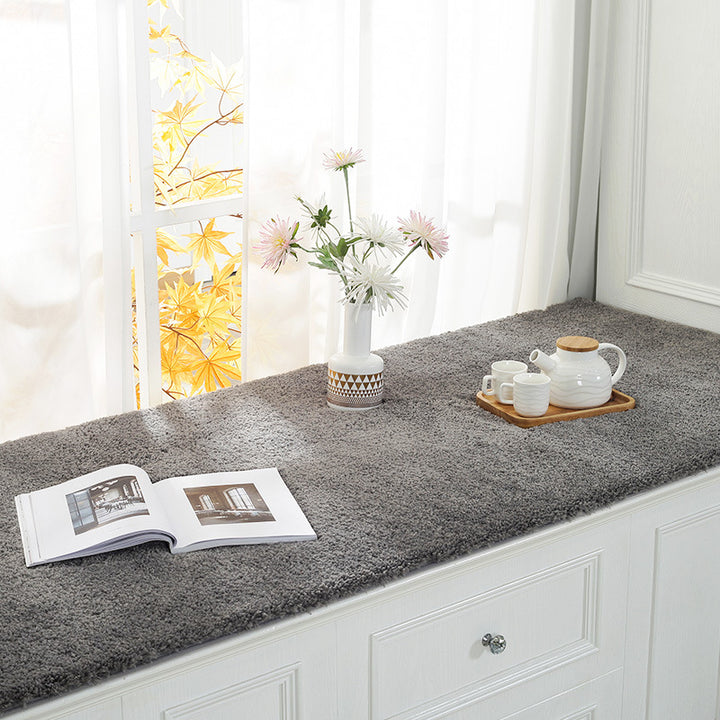 Soft Plush Table Runner Kalsten