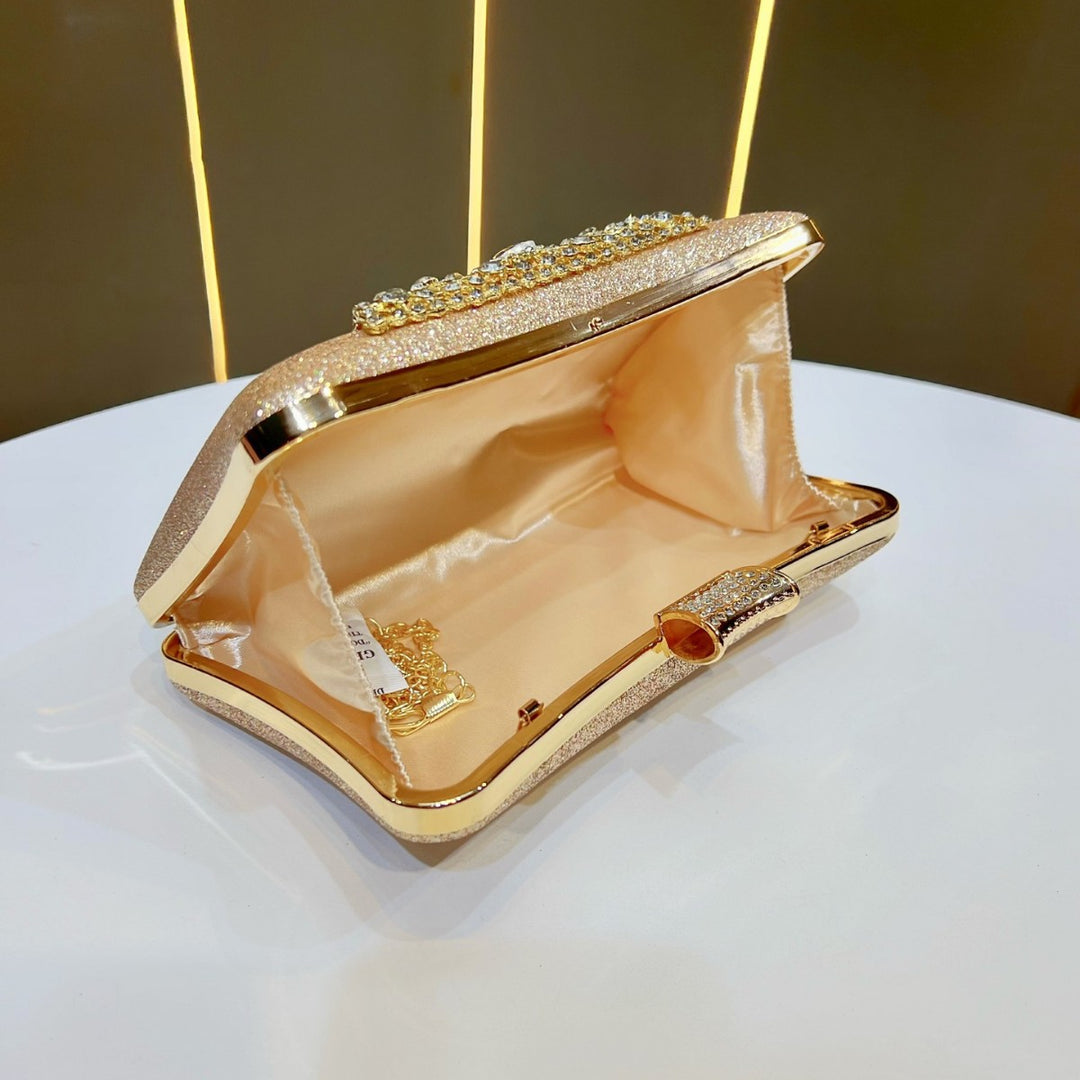 Glamorous Rhinestone-Studded Evening Clutch