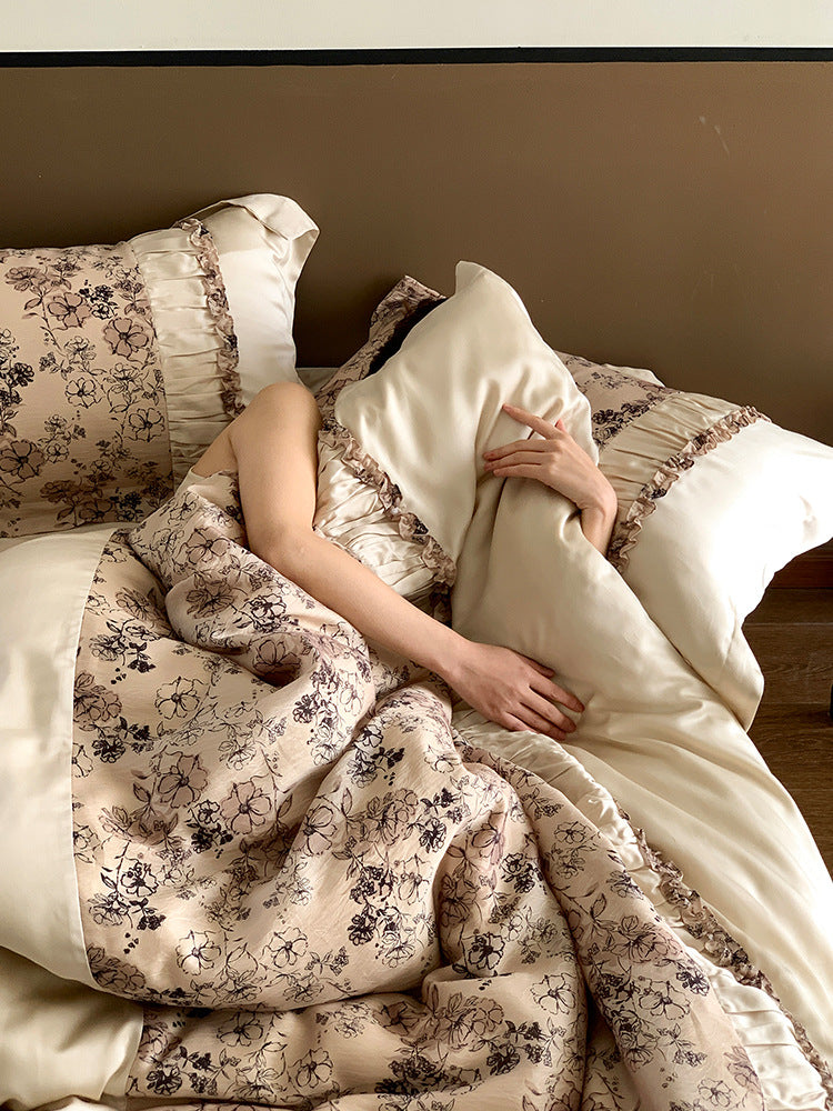 Fine satin bedding set with floral jacquard and pleated ruffle