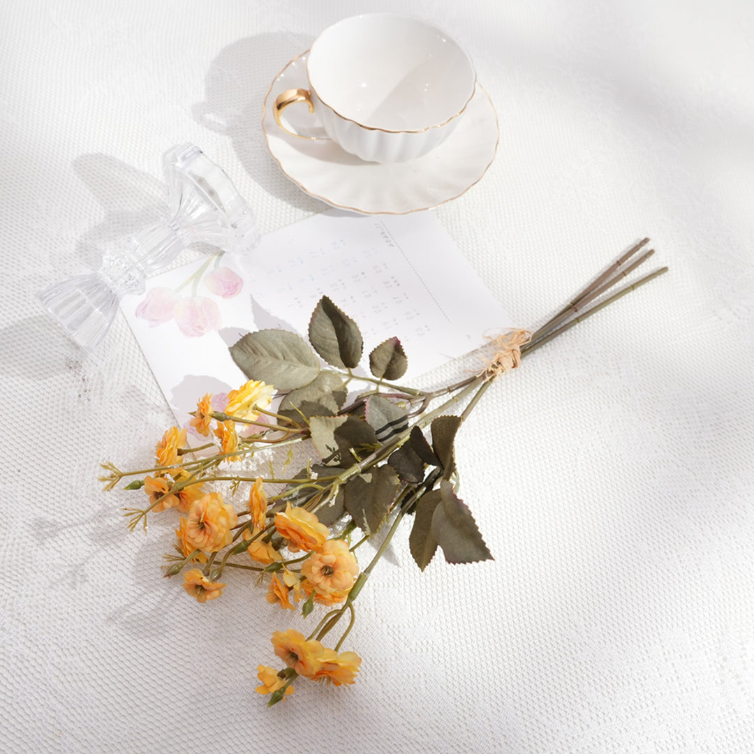 Vintage-Inspired Dried Flower Bouquet