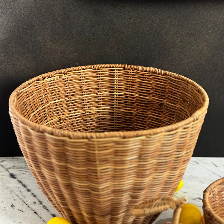 Playful fruit basket with lid Kalsten