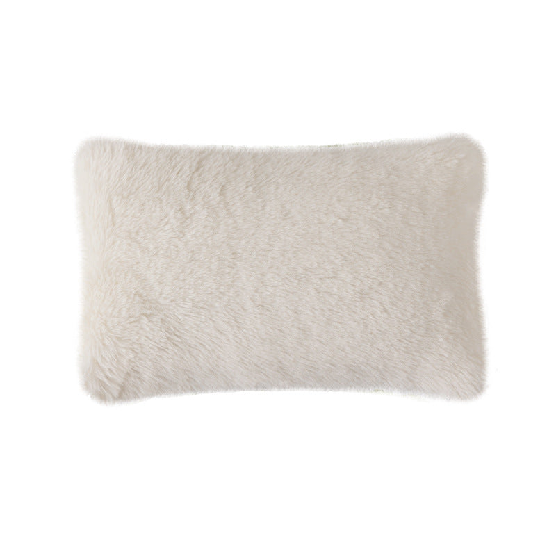 Square decorative cushion made of soft faux fur with inner cushion