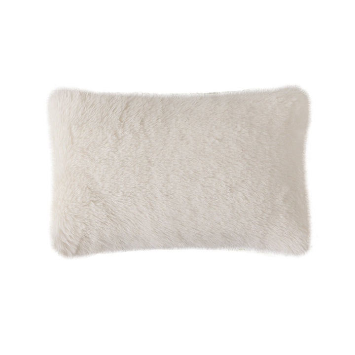 Square decorative cushion made of soft faux fur with inner cushion