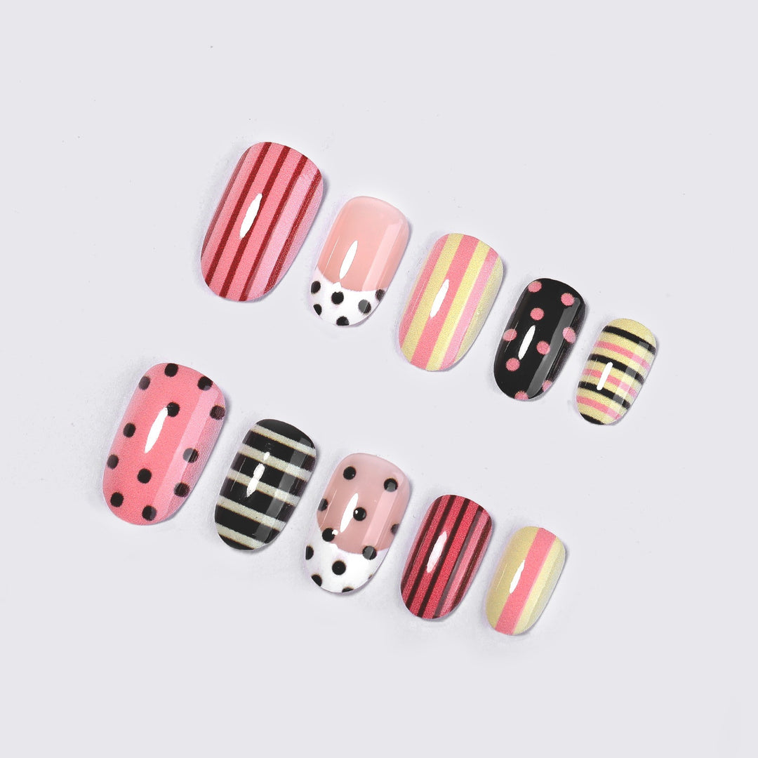 Creative nail art set with different designs Kalsten